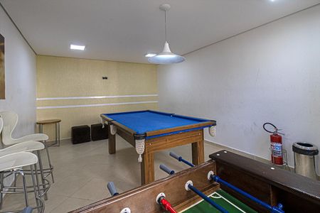 Apartamento para alugar com 74m², 3 quartos e 2 vagas Apartamento para alugar com 74m², 3 quartos e 2 vagasÁrea comum - sala de jogos