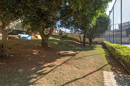 Apartamento para alugar com 74m², 3 quartos e 2 vagas Apartamento para alugar com 74m², 3 quartos e 2 vagasÁrea comum - espaço verde com play ground_1
