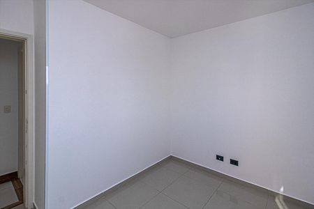 Apartamento para alugar com 74m², 3 quartos e 2 vagas Apartamento para alugar com 74m², 3 quartos e 2 vagasQuarto 2
