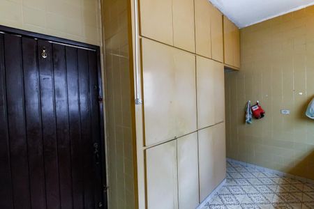 Casa à venda com 325m², 2 quartos e 8 vagas Casa à venda com 325m², 2 quartos e 8 vagasCozinha