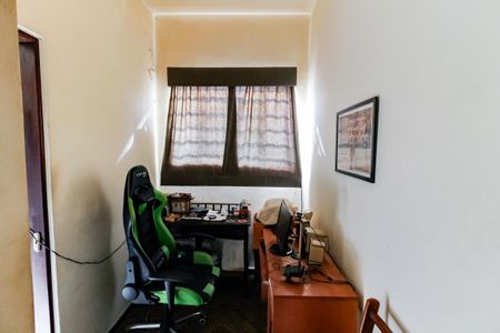 Casa à venda com 325m², 2 quartos e 8 vagas Casa à venda com 325m², 2 quartos e 8 vagasSuíte