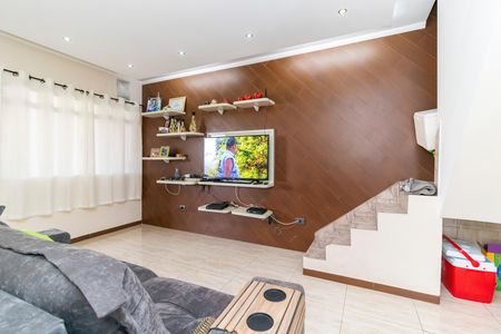 Casa para alugar com 120m², 1 quarto e sem vaga Casa para alugar com 120m², 1 quarto e sem vagaSala