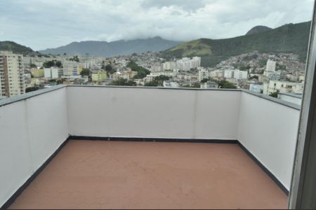 Apartamento à venda com 260m², 4 quartos e 1 vagaSacada/Quarto 1