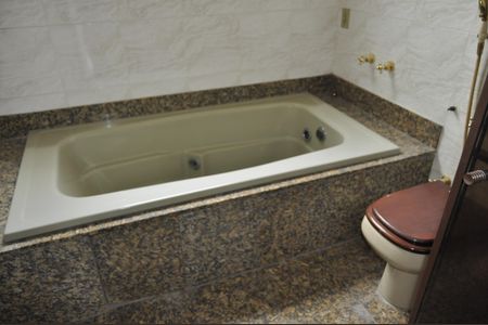 Apartamento à venda com 260m², 4 quartos e 1 vagaBanheiro