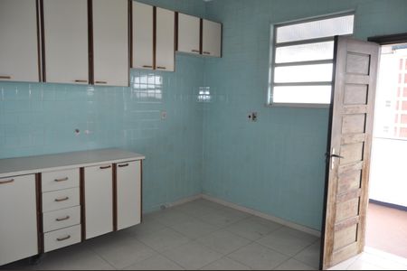 Apartamento à venda com 260m², 4 quartos e 1 vagaCozinha