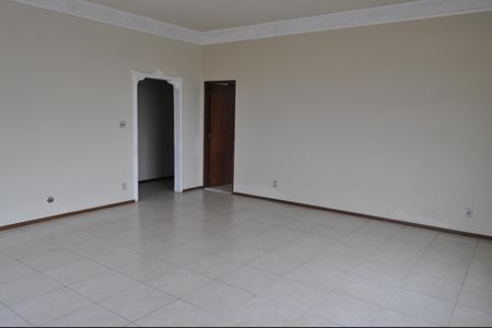 Apartamento à venda com 260m², 4 quartos e 1 vagaSala