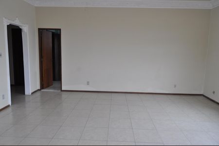 Apartamento à venda com 260m², 4 quartos e 1 vagaSala