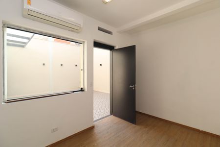 Casa à venda com 210m², 4 quartos e 3 vagas Casa à venda com 210m², 4 quartos e 3 vagasSala 1