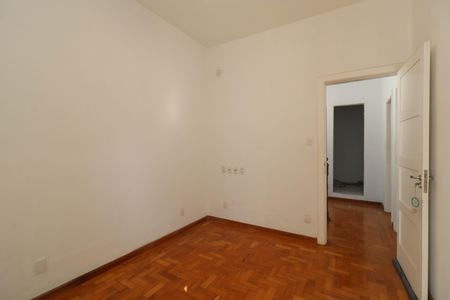 Casa à venda com 210m², 4 quartos e 3 vagas Casa à venda com 210m², 4 quartos e 3 vagasQuarto 3