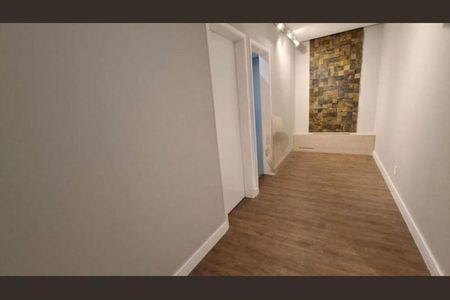 Casa à venda com 310m², 3 quartos e 2 vagasFoto 05