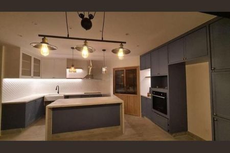 Casa à venda com 310m², 3 quartos e 2 vagasFoto 03