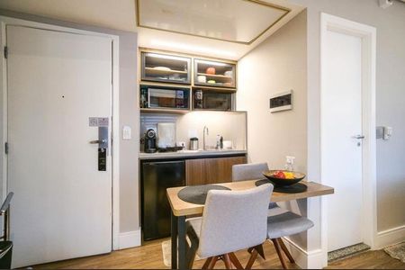 Apartamento à venda com 29m², 1 quarto e 1 vaga Apartamento à venda com 29m², 1 quarto e 1 vagaFoto 09