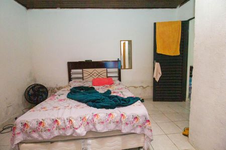 Casa à venda com 250m², 3 quartos e 2 vagas Casa à venda com 250m², 3 quartos e 2 vagasCasa 2: Quarto