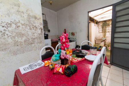 Casa à venda com 250m², 3 quartos e 2 vagas Casa à venda com 250m², 3 quartos e 2 vagasCasa 3: Cozinha