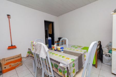 Casa à venda com 250m², 3 quartos e 2 vagas Casa à venda com 250m², 3 quartos e 2 vagasCasa 2: Cozinha