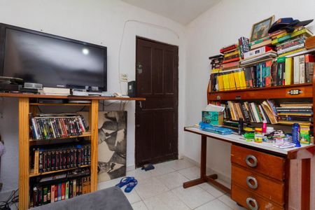 Casa à venda com 250m², 3 quartos e 2 vagas Casa à venda com 250m², 3 quartos e 2 vagasCasa 1: Sala