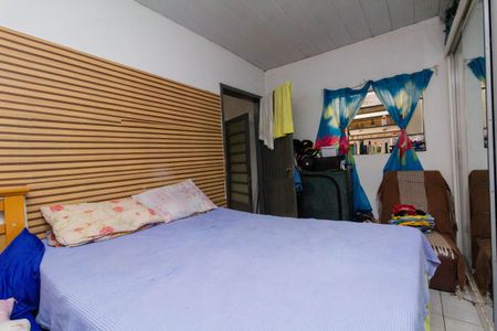 Casa à venda com 250m², 3 quartos e 2 vagas Casa à venda com 250m², 3 quartos e 2 vagasCasa 3: Quarto