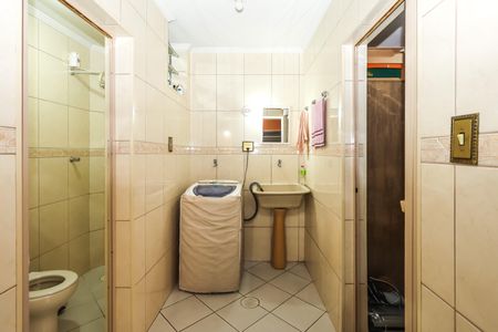 Casa à venda com 90m², 3 quartos e 2 vagasÁrea de Serviço