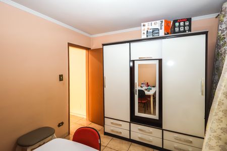 Casa à venda com 90m², 3 quartos e 2 vagasQuarto 2