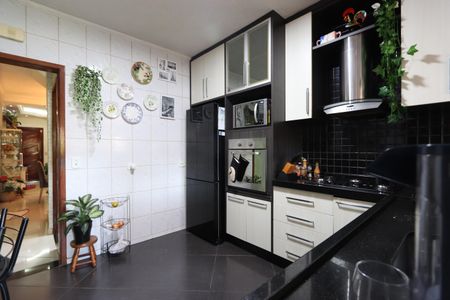 Casa para alugar com 150m², 3 quartos e 2 vagasCozinha