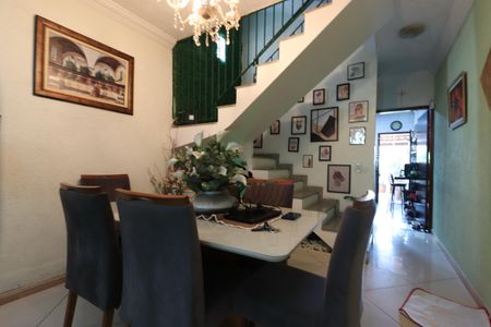 Casa para alugar com 150m², 3 quartos e 2 vagasSala de Jantar