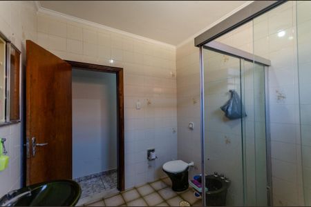 Casa para alugar com 182m², 3 quartos e 2 vagas Casa para alugar com 182m², 3 quartos e 2 vagasBanheiro