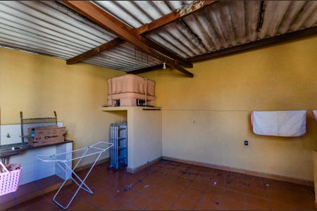 Casa para alugar com 182m², 3 quartos e 2 vagas Casa para alugar com 182m², 3 quartos e 2 vagasÁrea de Serviço