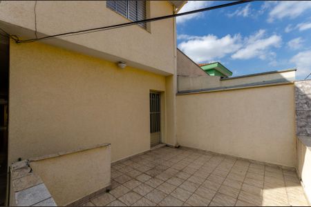 Casa para alugar com 200m², 3 quartos e sem vagaEntrada