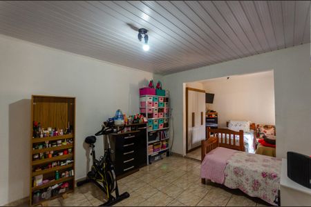 Casa para alugar com 200m², 3 quartos e sem vagaQuarto - Casa 1