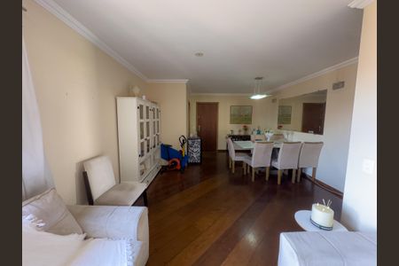 Apartamento à venda com 110m², 3 quartos e 2 vagas Apartamento à venda com 110m², 3 quartos e 2 vagasSala