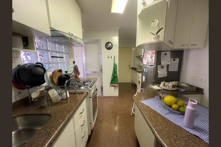 Apartamento à venda com 110m², 3 quartos e 2 vagas Apartamento à venda com 110m², 3 quartos e 2 vagasCozinha