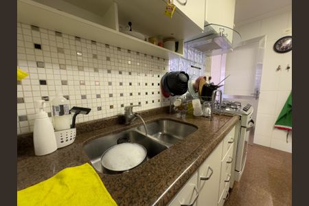 Apartamento à venda com 110m², 3 quartos e 2 vagas Apartamento à venda com 110m², 3 quartos e 2 vagasCozinha