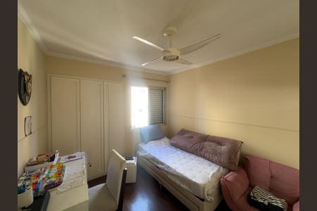 Apartamento à venda com 110m², 3 quartos e 2 vagas Apartamento à venda com 110m², 3 quartos e 2 vagasQuarto 1