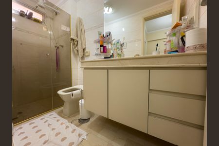 Apartamento à venda com 110m², 3 quartos e 2 vagas Apartamento à venda com 110m², 3 quartos e 2 vagasBanheiro