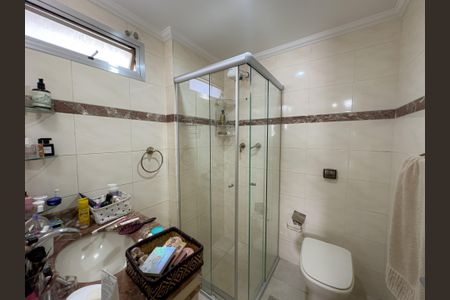 Apartamento à venda com 110m², 3 quartos e 2 vagas Apartamento à venda com 110m², 3 quartos e 2 vagasSuíte Banheiro