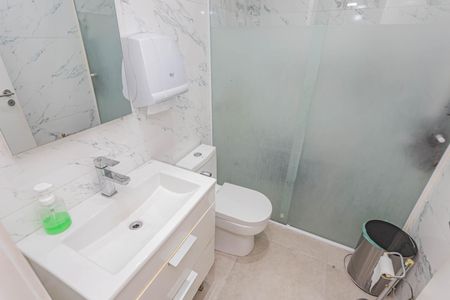 Casa à venda com 135m², 3 quartos e 1 vagaBanheiro