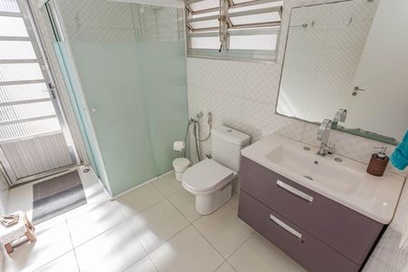 Casa à venda com 135m², 3 quartos e 1 vagaBanheiro da Suíte