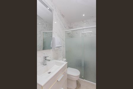 Casa à venda com 135m², 3 quartos e 1 vagaBanheiro