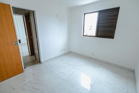 Apartamento à venda com 260m², 4 quartos e 4 vagasquarto 3 / semi-suite
