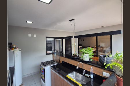 Casa de condomínio para alugar com 220m², 3 quartos e 2 vagasVaranda gourmet 