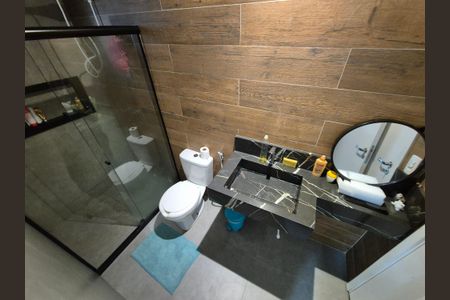 Casa de condomínio para alugar com 220m², 3 quartos e 2 vagasBanheiro suite 2