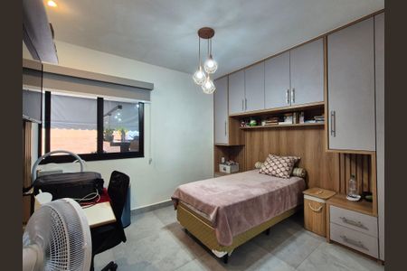 Casa de condomínio para alugar com 220m², 3 quartos e 2 vagasSuíte 