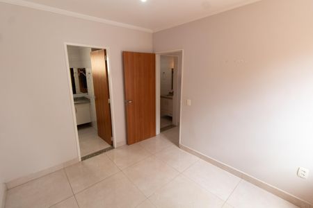 Apartamento à venda com 70m², 2 quartos e 1 vagaSuíte