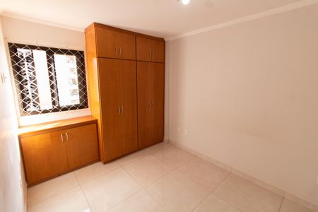 Apartamento à venda com 70m², 2 quartos e 1 vagaSuíte