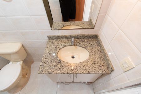 Apartamento à venda com 70m², 2 quartos e 1 vagaBanheiro Social