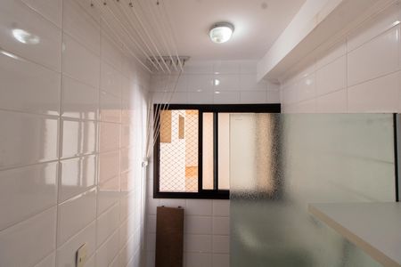 Apartamento à venda com 70m², 2 quartos e 1 vagaÁrea de Serviço