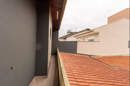 Casa à venda com 190m², 3 quartos e 3 vagas Casa à venda com 190m², 3 quartos e 3 vagasVaranda Quartos 2 e 3