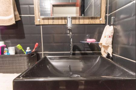 Casa à venda com 190m², 3 quartos e 3 vagas Casa à venda com 190m², 3 quartos e 3 vagasBanheiro da Suíte