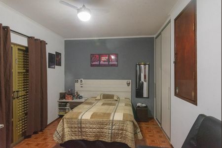 Casa à venda com 190m², 3 quartos e 3 vagas Casa à venda com 190m², 3 quartos e 3 vagasQuarto 1