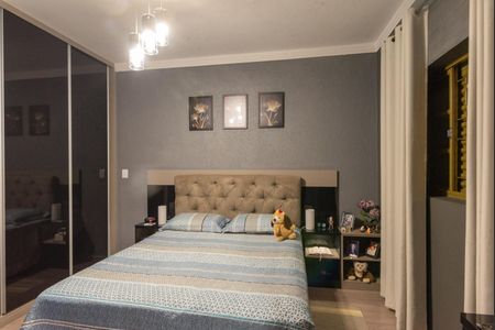 Casa à venda com 190m², 3 quartos e 3 vagas Casa à venda com 190m², 3 quartos e 3 vagasSuíte